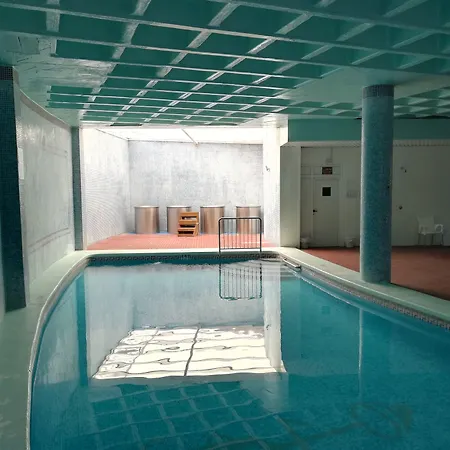 Albir Garden 2*